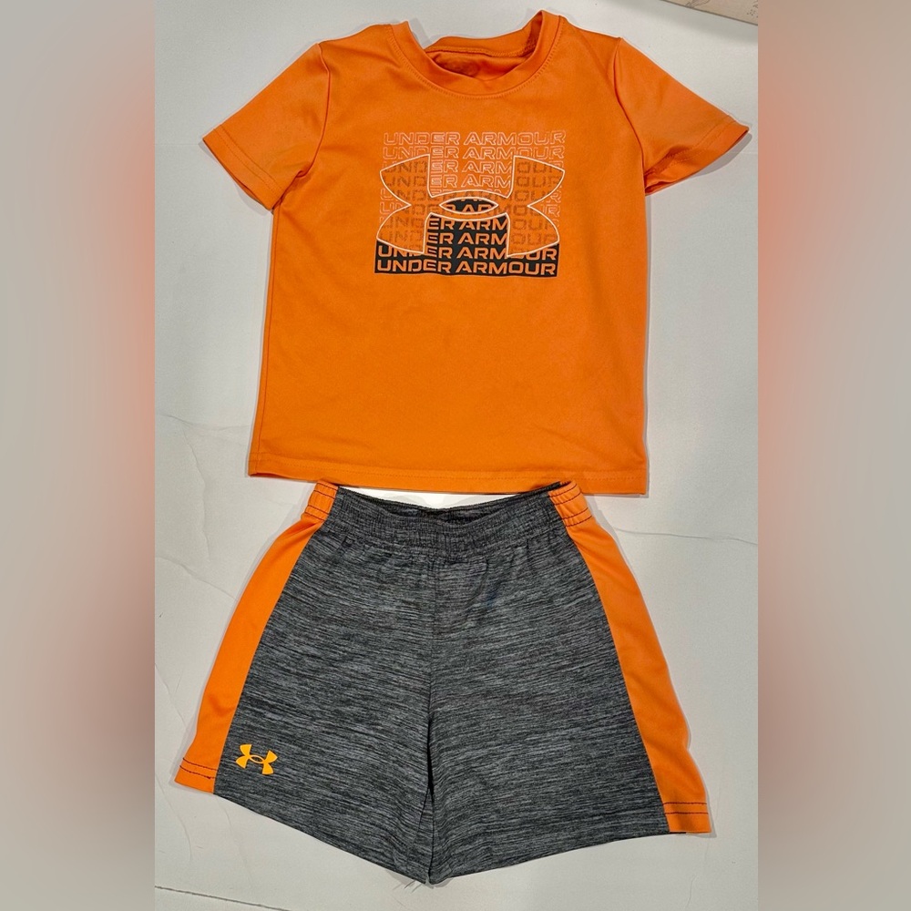 3T Orange and Gray Under Armour Short Sleeves and Shorts Set